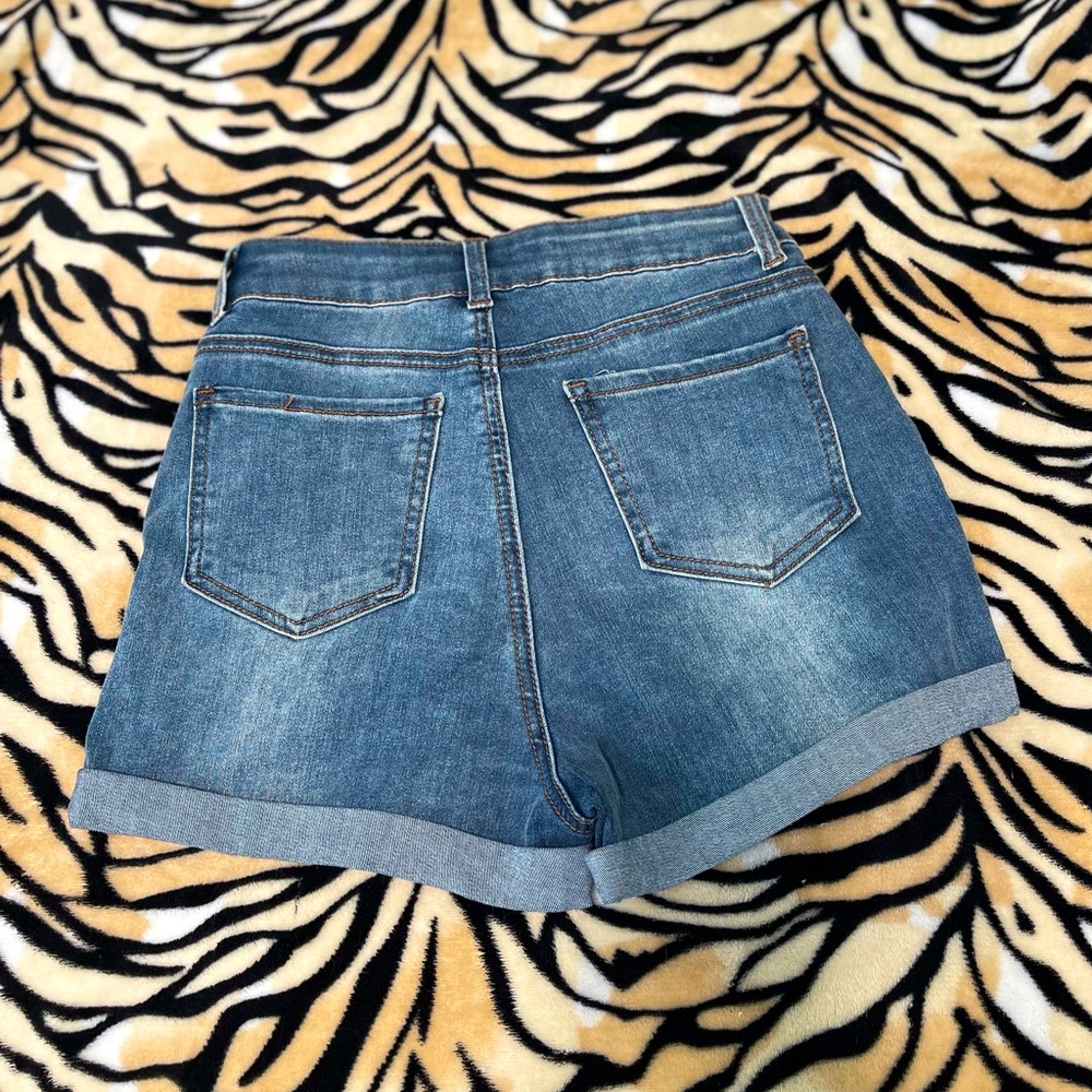 Shorts - Picture 2 of 2